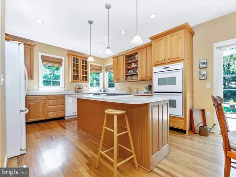 Kitchen - 207 Rod Cir, Middletown, MD 21769 photo 2 of 6