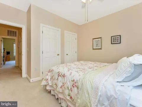 Bedroom - 207 Rod Cir, Middletown, MD 21769 photo 4 of 6