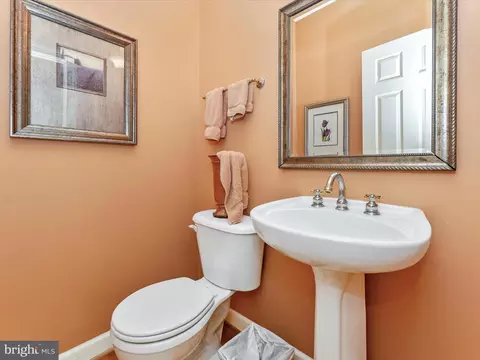Bath - 207 Rod Cir, Middletown, MD 21769 photo 1 of 6