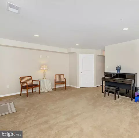 Living - 4731 Verdana Loop, Frederick, MD 21703 photo 2 of 3