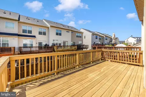 Exterior - 4731 Verdana Loop, Frederick, MD 21703 photo 4 of 13