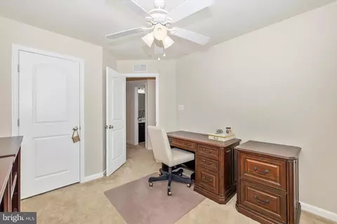 Entry Way - 4731 Verdana Loop, Frederick, MD 21703 photo 4 of 5