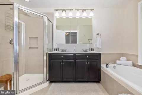 Bath - 4731 Verdana Loop, Frederick, MD 21703 photo 2 of 2