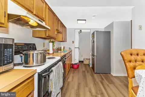 Kitchen - 7285 C Coachlight Ct, Frederick, MD 21703 photo 1 of 4