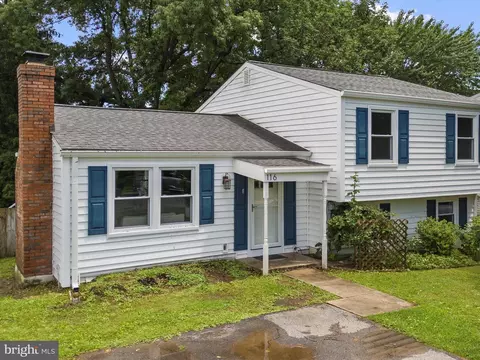 Exterior - 116 Deerfield Pl, Frederick, MD 21702 photo 2 of 15