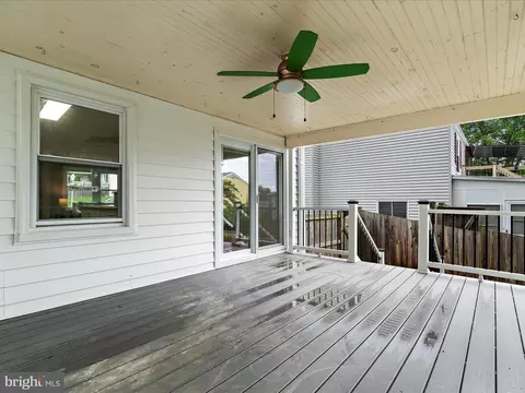 Exterior - 116 Deerfield Pl, Frederick, MD 21702 photo 7 of 15