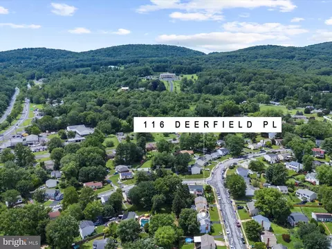 View/Area - 116 Deerfield Pl, Frederick, MD 21702 photo 8 of 9