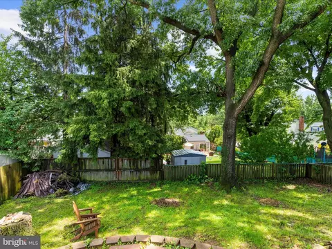 Exterior - 116 Deerfield Pl, Frederick, MD 21702 photo 12 of 15