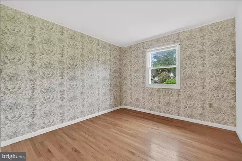 Bedroom - 7940 Old Seventh St, Frederick, MD 21702 photo 2 of 5