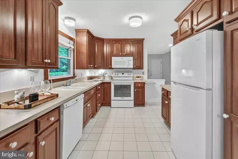 Kitchen - 7940 Old Seventh St, Frederick, MD 21702 photo 4 of 5