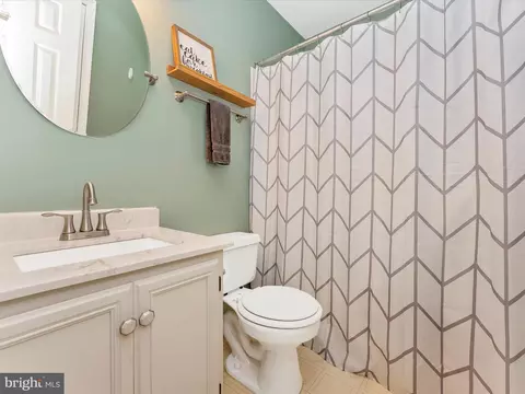 Bath - 6327 Towncrest Ct, Frederick, MD 21703 photo 3 of 4