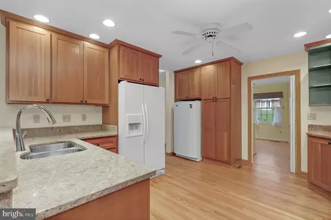 Kitchen - 110 Linden Blvd, Middletown, MD 21769 photo 3 of 3