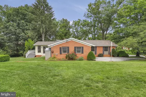 Exterior - 110 Linden Blvd, Middletown, MD 21769 photo 3 of 6