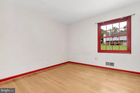 Bedroom - 110 Linden Blvd, Middletown, MD 21769 photo 4 of 6