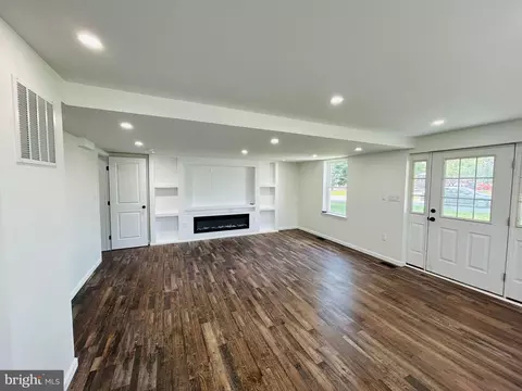 9647 Liberty Rd, Frederick, MD 21701 photo 7