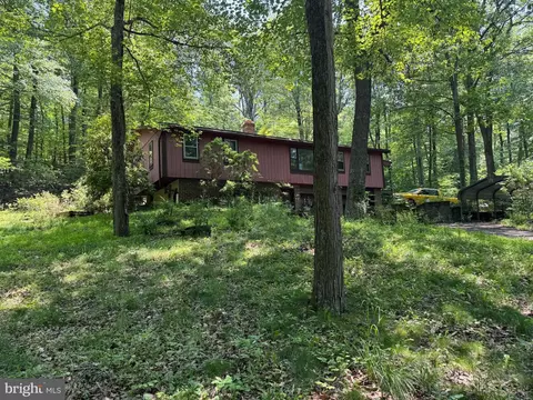 Exterior - 14527 Tower Rd, Smithsburg, MD 21783 photo 6 of 14