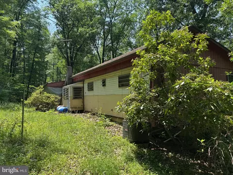 Exterior - 14527 Tower Rd, Smithsburg, MD 21783 photo 10 of 14