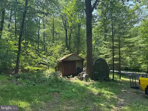 Exterior - 14527 Tower Rd, Smithsburg, MD 21783 photo 12 of 14