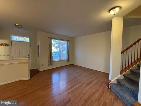 Living - 103 Whiskey Crk, Frederick, MD 21702 photo 2 of 6