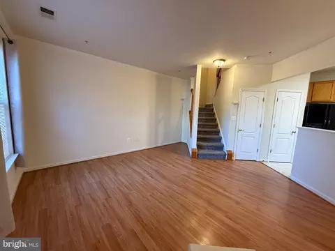 Living - 103 Whiskey Crk, Frederick, MD 21702 photo 3 of 6