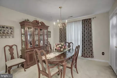 Dining - 2501 Coleridge Dr #2D, Frederick, MD 21702 photo 1 of 4