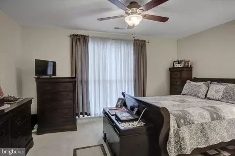 Bedroom - 2501 Coleridge Dr #2D, Frederick, MD 21702 photo 3 of 4