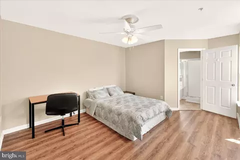 1833 Free Ter, Frederick, MD 21702 photo 5