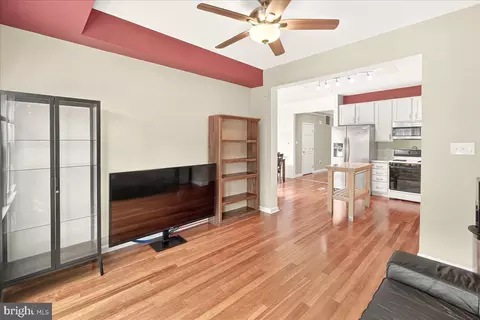 1833 Free Ter, Frederick, MD 21702 photo 14