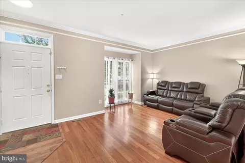 1833 Free Ter, Frederick, MD 21702 photo 9