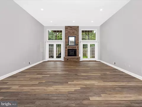 Living - 9657 Bothwell Ln, Frederick, MD 21704 photo 1 of 5