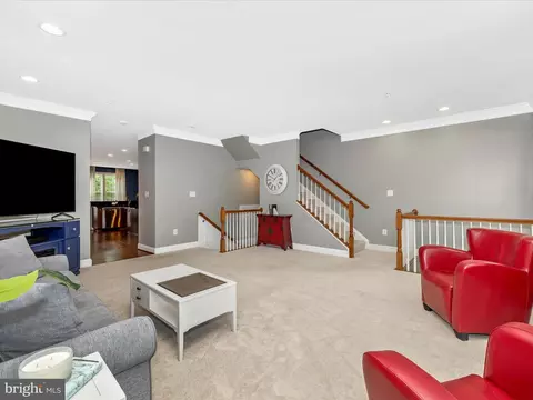 Living - 9657 Bothwell Ln, Frederick, MD 21704 photo 5 of 5