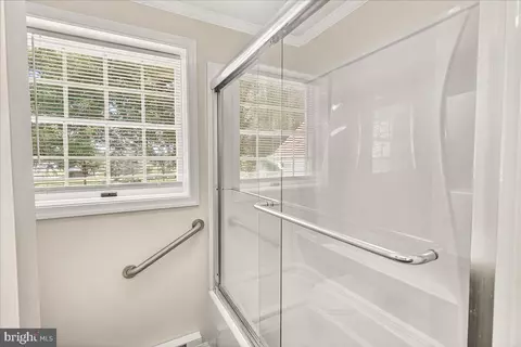 Bath - 6232 White Oak Dr, Frederick, MD 21701 photo 4 of 4