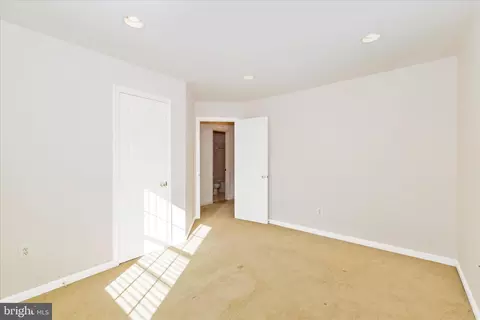 Bedroom - 2409 Rippling Brook Rd, Frederick, MD 21701 photo 6 of 8