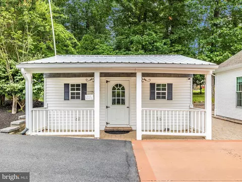 Exterior - 6047 Quinn Rd, Frederick, MD 21701 photo 8 of 12