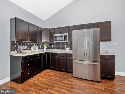 Kitchen - 6047 Quinn Rd, Frederick, MD 21701 photo 1 of 4