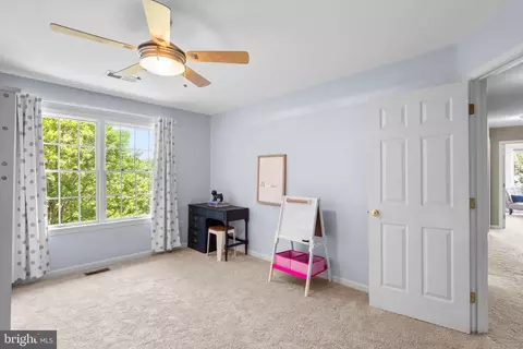 Bedroom - 7341 Kehne Rd, Frederick, MD 21702 photo 7 of 9