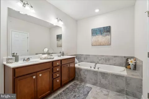 829 Holden Rd, Frederick, MD 21701 photo 24