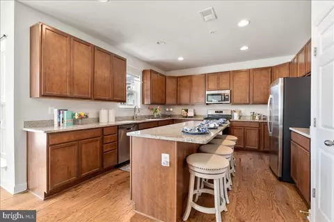 829 Holden Rd, Frederick, MD 21701 photo 13