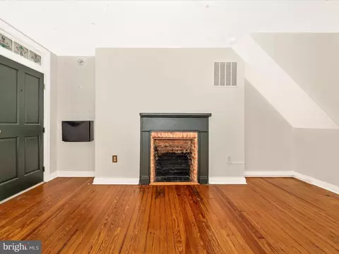 Living - 35 E 5th St, Frederick, MD 21701 photo 5 of 8