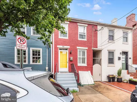 Exterior - 35 E 5th St, Frederick, MD 21701 photo 15 of 18