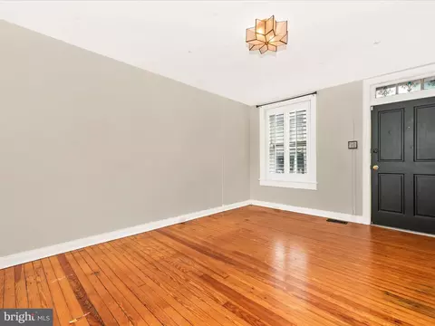 Living - 35 E 5th St, Frederick, MD 21701 photo 7 of 8