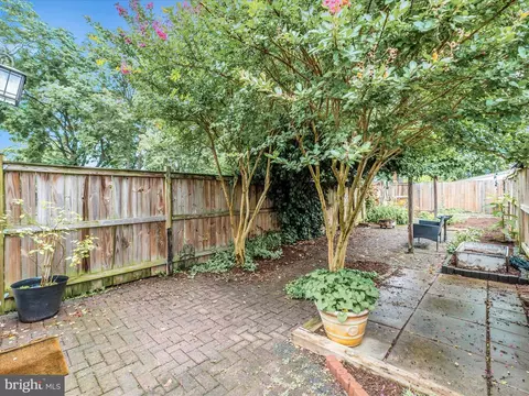 Exterior - 35 E 5th St, Frederick, MD 21701 photo 6 of 18