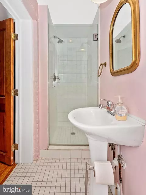 Bath - 35 E 5th St, Frederick, MD 21701 photo 1 of 4