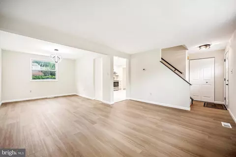 Living - 1798 Amber Ct, Frederick, MD 21702 photo 2 of 6