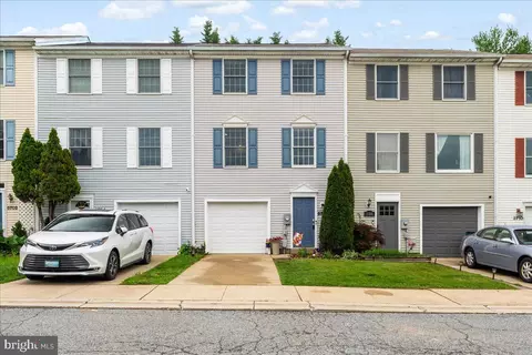 5706 Chase Ct, Frederick, MD 21703