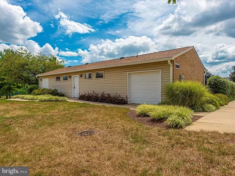 Other - 5803 G Oleander Pl #424, Frederick, MD 21703 photo 15 of 17
