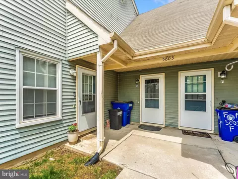 Exterior - 5803 G Oleander Pl #424, Frederick, MD 21703 photo 1 of 12