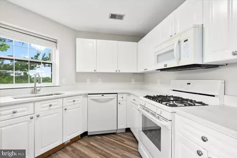2500 Driftwood Ct #3B, Frederick, MD 21702 photo 13