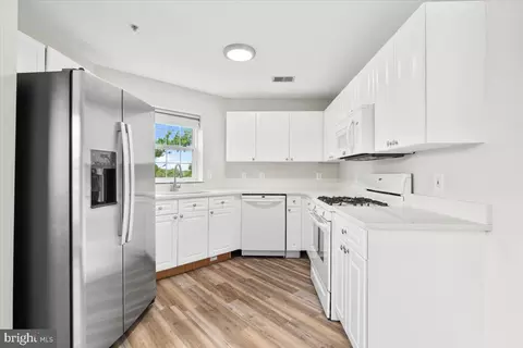 2500 Driftwood Ct #3B, Frederick, MD 21702 photo 12