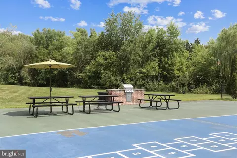 Exterior - 5301 Sovereign Pl, Frederick, MD 21703 photo 11 of 12